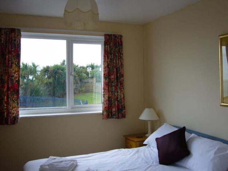 Mayfair Hotel - Isle Of Wight แชงคลิน ภายนอก รูปภาพ